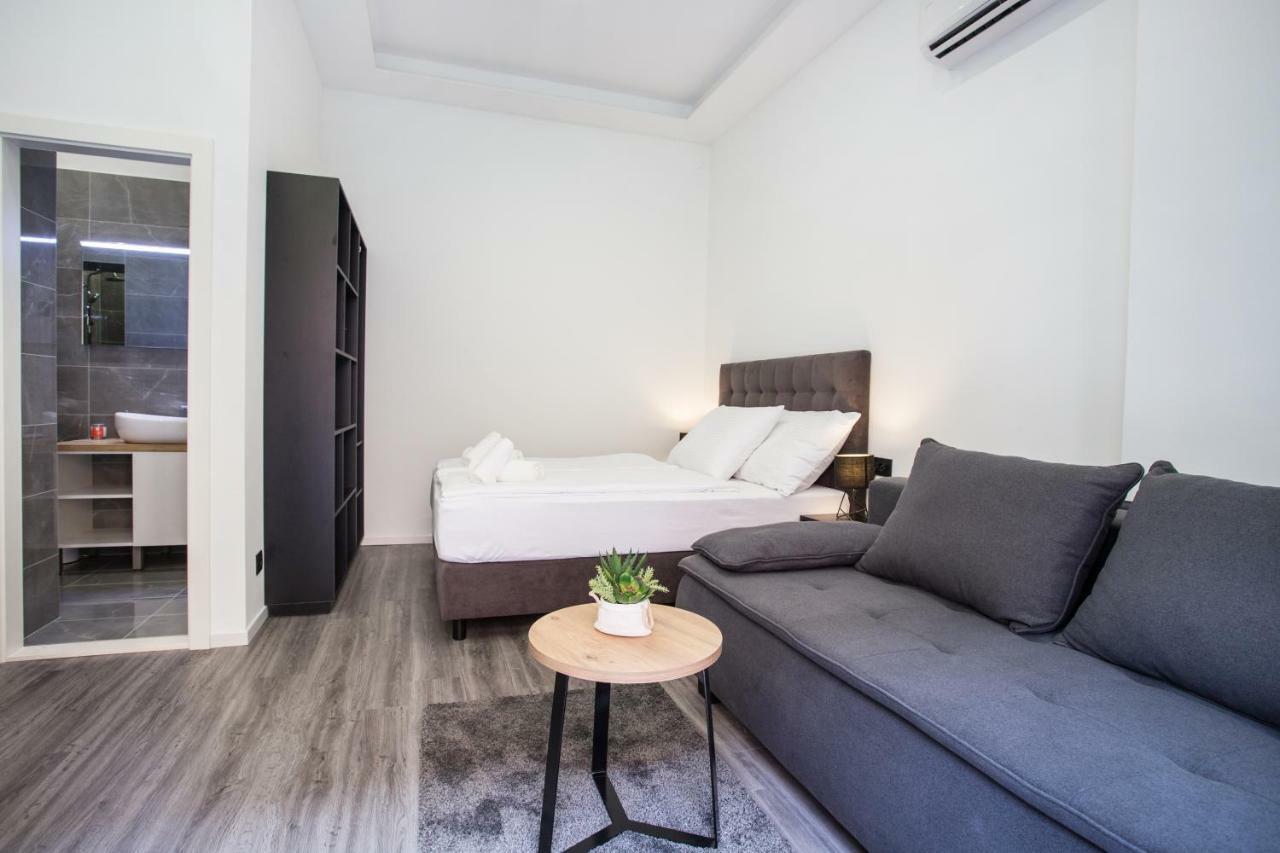 Senzacija Apartments Сплит Экстерьер фото